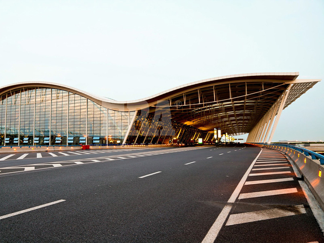 Aéroport international de Shanghai-Pudong